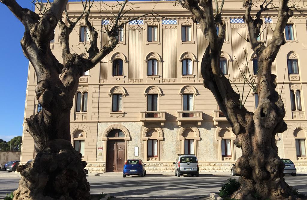 Il Bastione Duca D'Aosta Bed and Breakfast Trapani Eksteriør billede